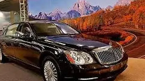 《皇马转会风云再起：哈兰德锁定目标，维尼修斯或离队，5亿欧元大交易在即！》